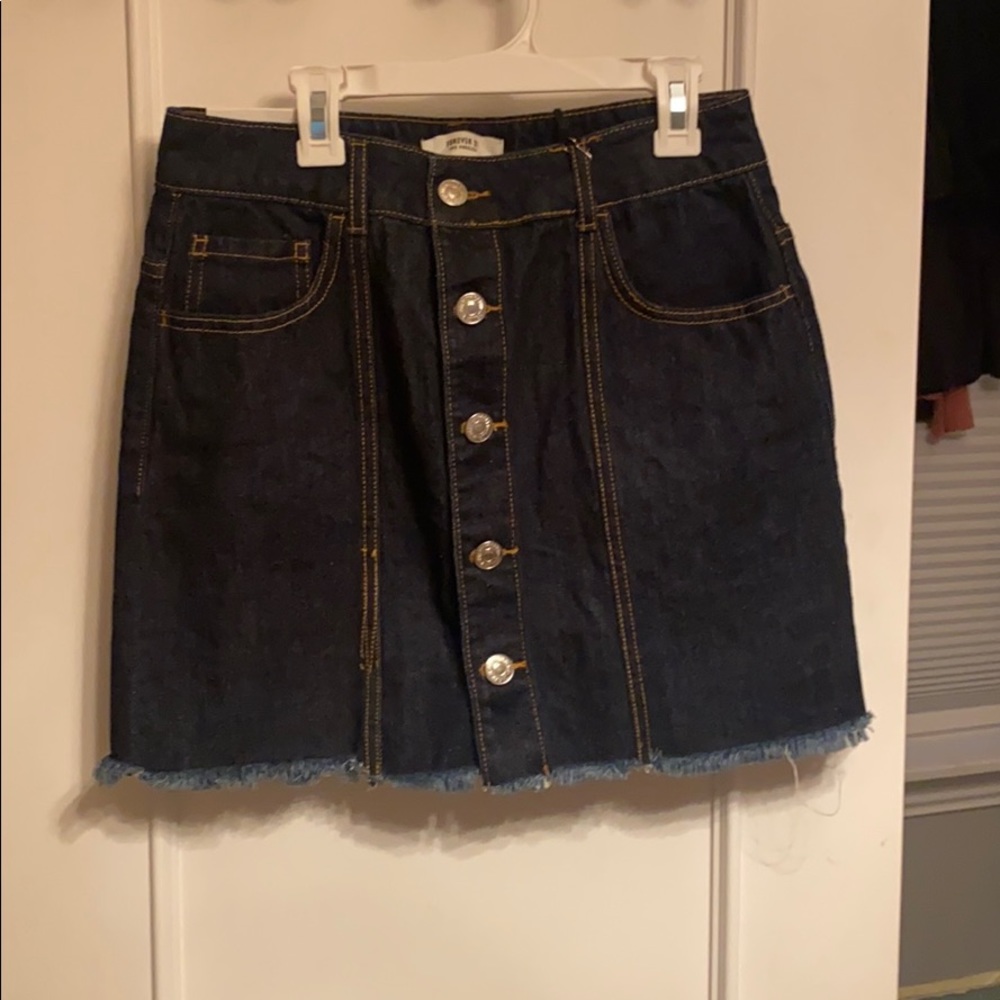 denim skirt